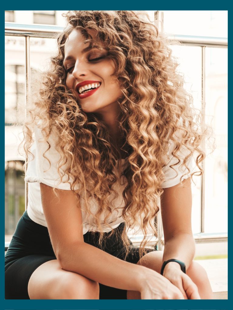 Locken ohne Hitze im Sommer